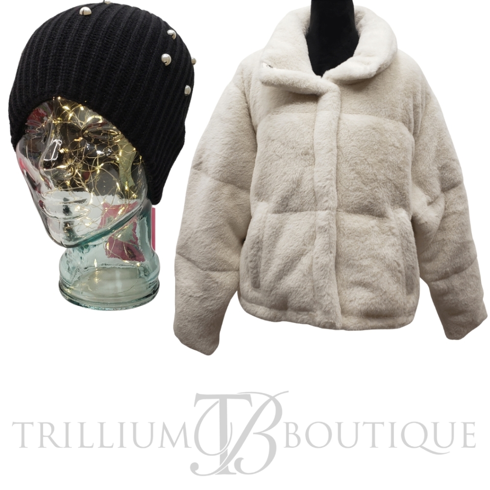 BUNDLE Abercrombie Puffer Jacket XL/KATE SPADE NEW YORK Pearl Embellished Beanie